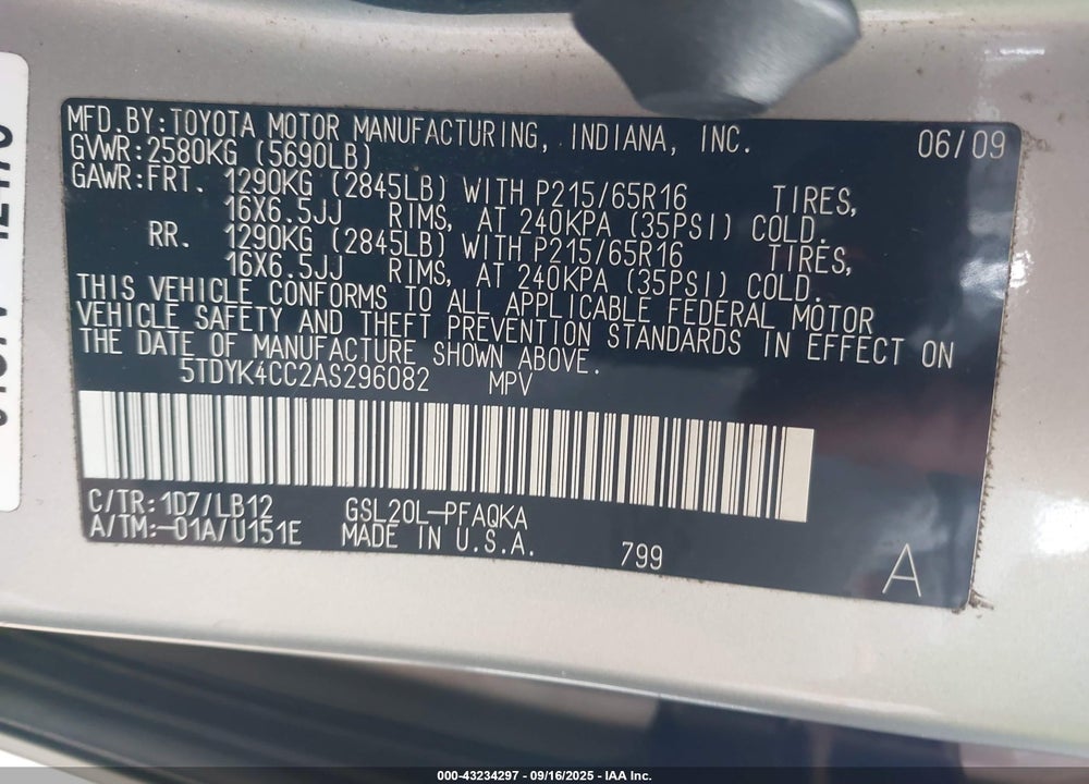 2010 TOYOTA SIENNA XLE VIN: 5TDYK4CC2AS296082