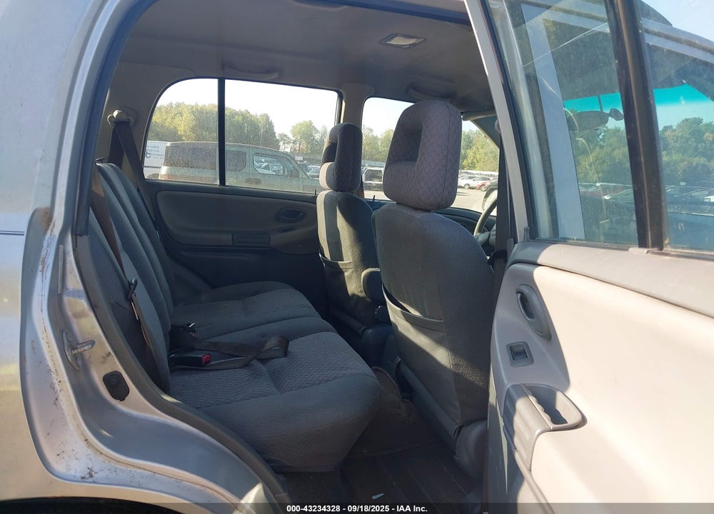 2004 CHEVROLET TRACKER VIN: 2CNBJ134046918589