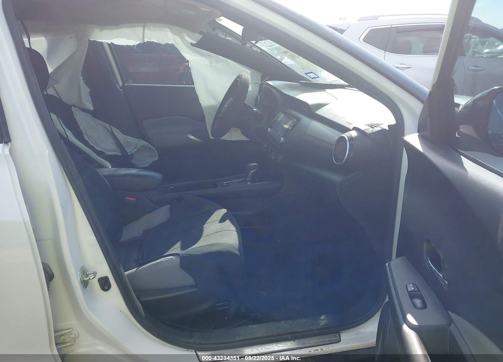2022 NISSAN KICKS SR XTRONIC CVT VIN: 3N1CP5DV4NL496543