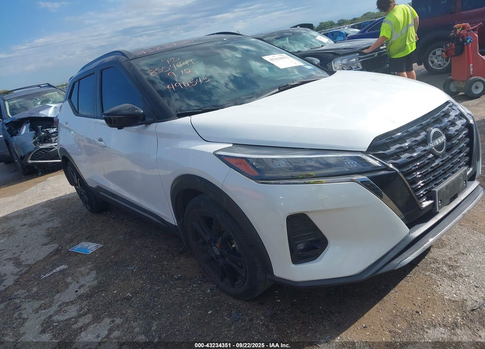 2022 NISSAN KICKS SR XTRONIC CVT VIN: 3N1CP5DV4NL496543