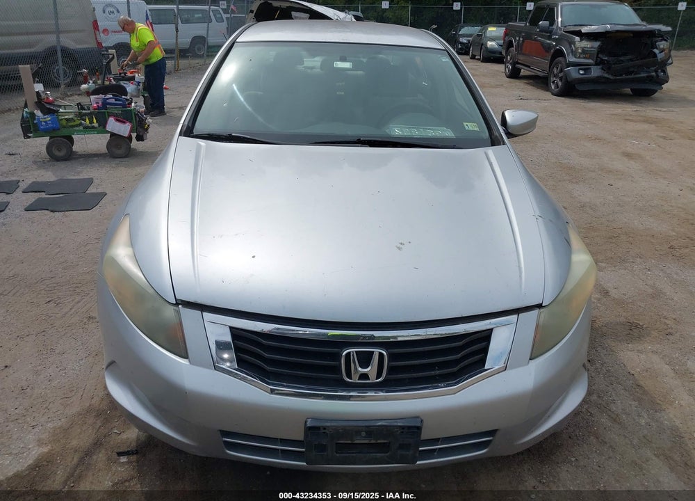 2008 HONDA ACCORD 2.4 LX VIN: 1HGCP26338A116225