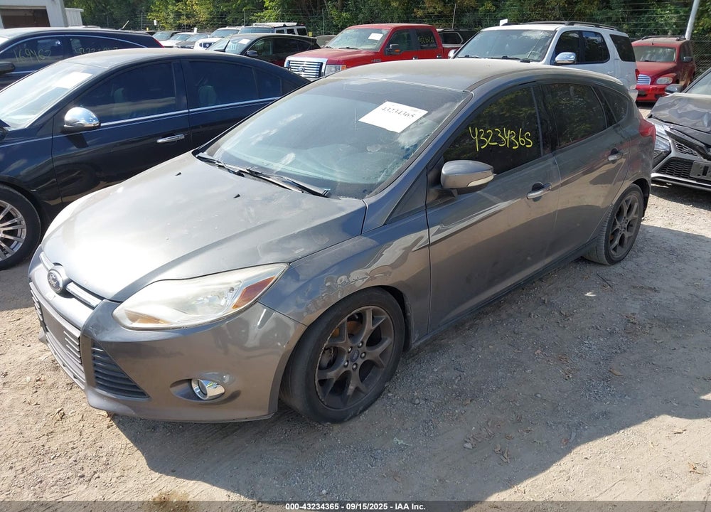 2014 FORD FOCUS SE VIN: 1FADP3K28EL150947
