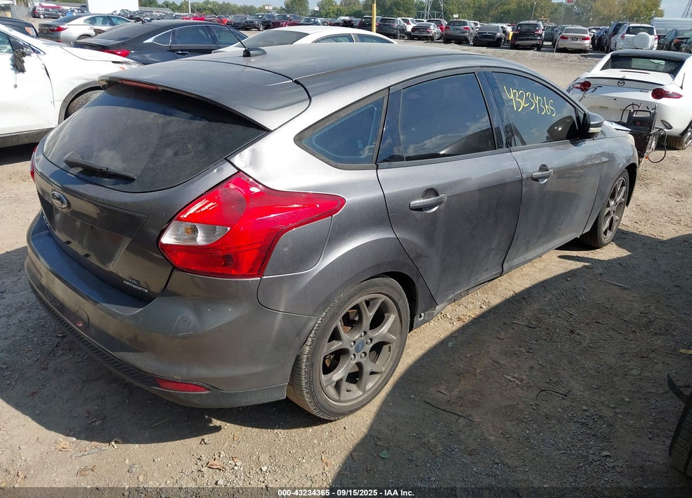 2014 FORD FOCUS SE VIN: 1FADP3K28EL150947