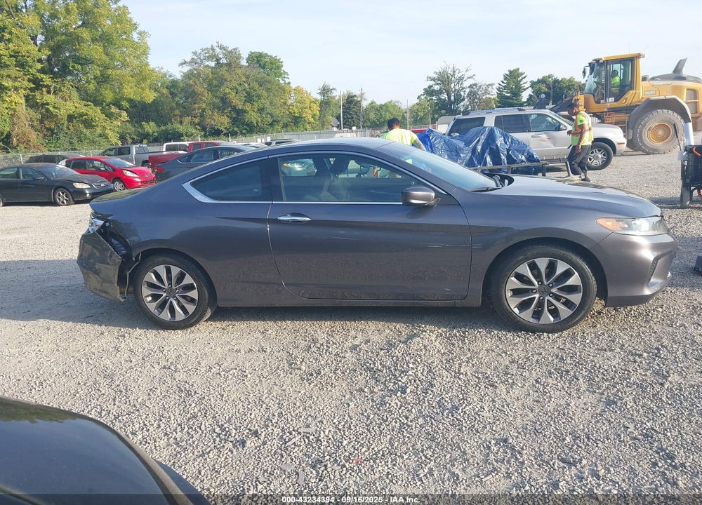 2013 HONDA ACCORD VIN: 1HGCT1B3XDA016225