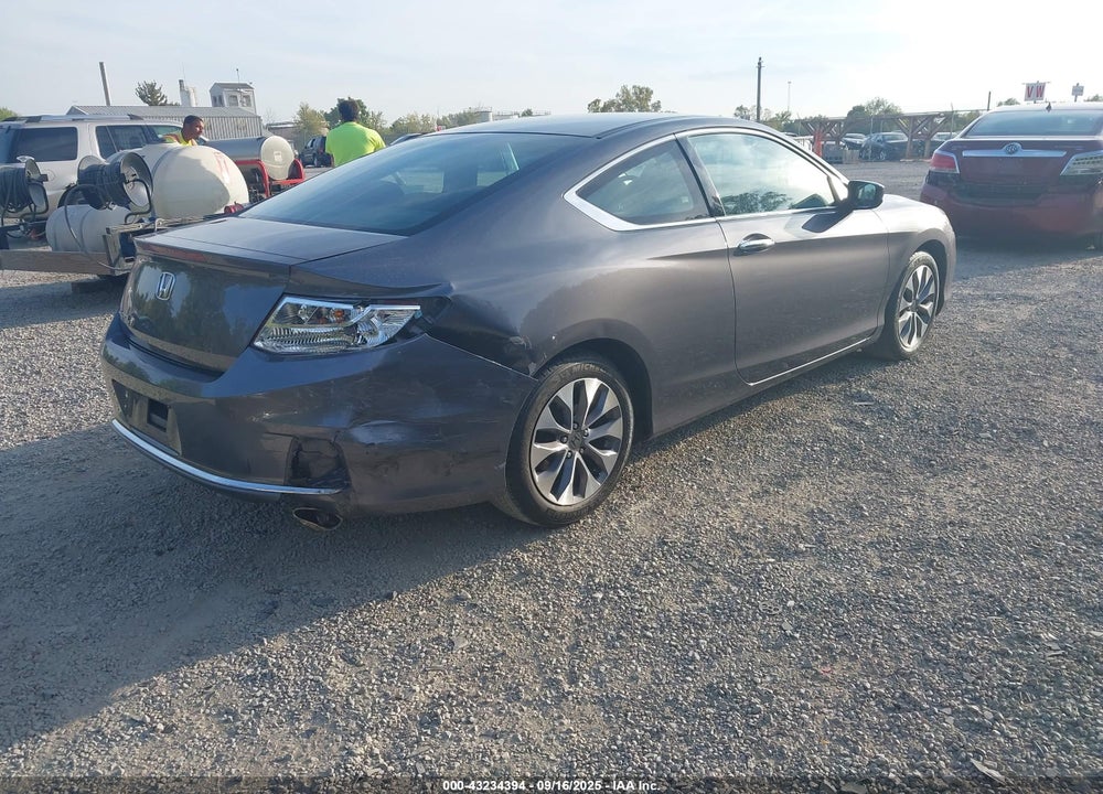 2013 HONDA ACCORD VIN: 1HGCT1B3XDA016225