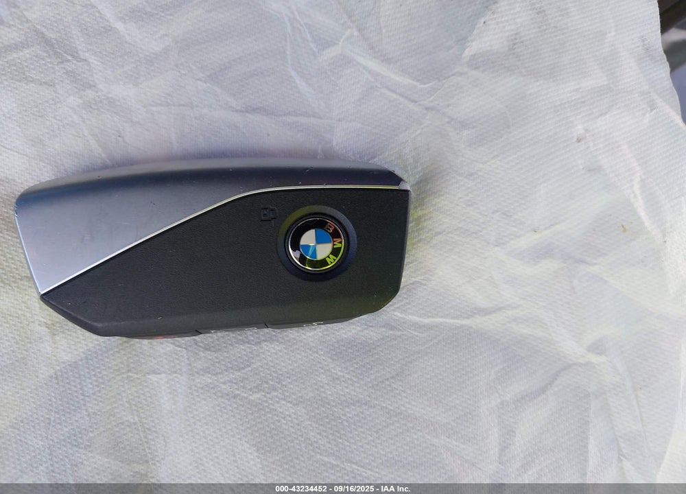 2024 BMW X1 XDRIVE28I VIN: WBX73EF05R5Y92873