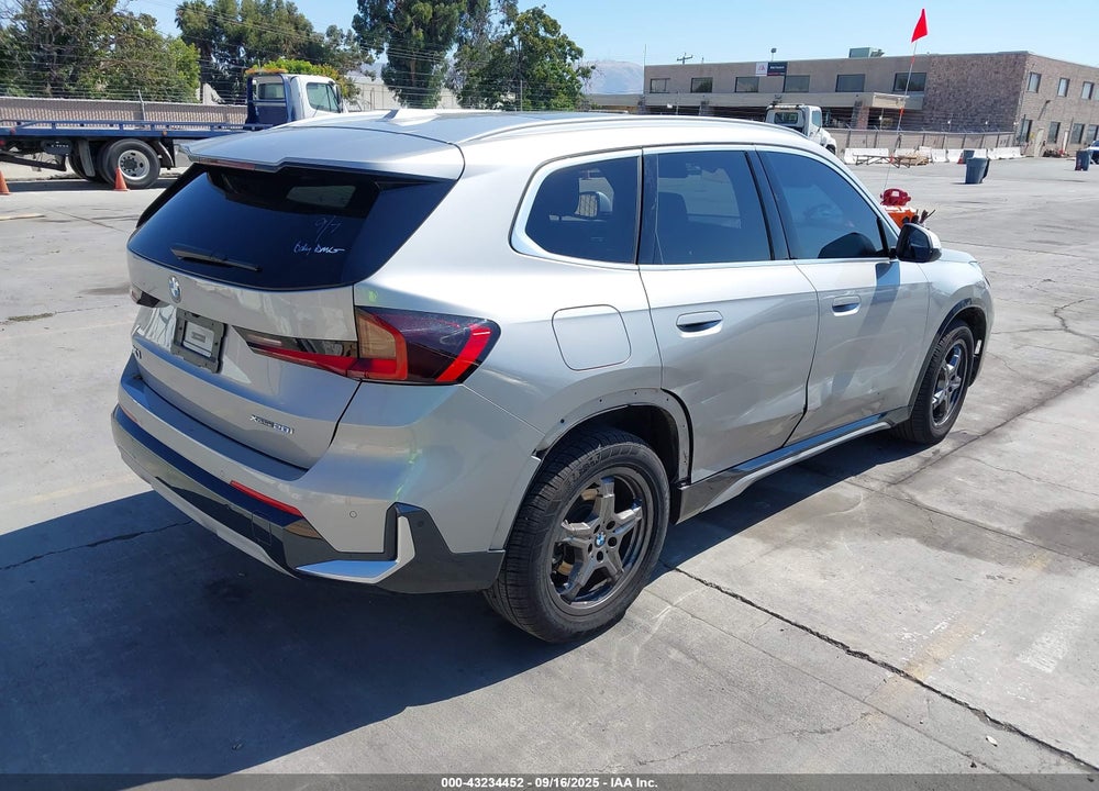 2024 BMW X1 XDRIVE28I VIN: WBX73EF05R5Y92873