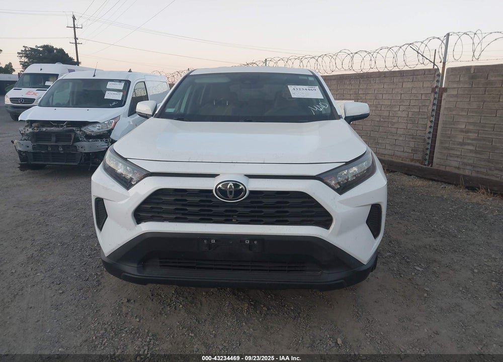 2022 TOYOTA RAV4 VIN: 2T3K1RFV4NC184909