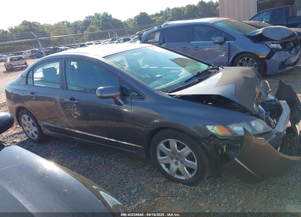 2010 HONDA CIVIC LX VIN: 19XFA1F5XAE082957