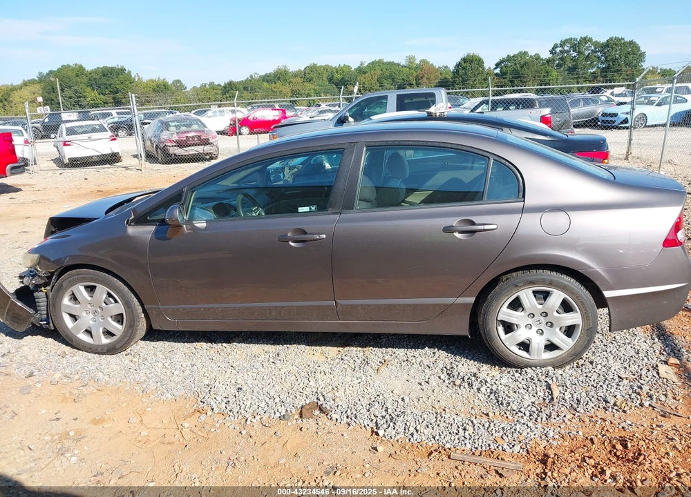 2010 HONDA CIVIC LX VIN: 19XFA1F5XAE082957
