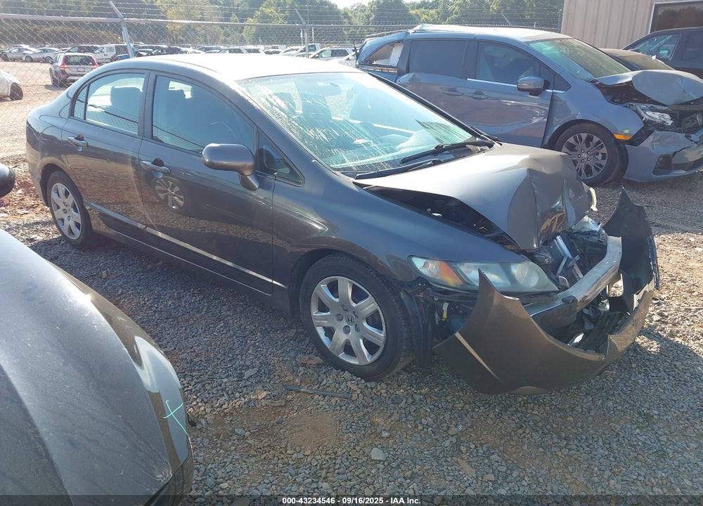 2010 HONDA CIVIC LX VIN: 19XFA1F5XAE082957
