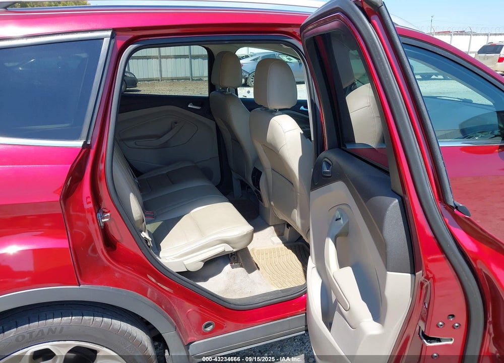 2015 FORD ESCAPE VIN: 1FMCU0JX3FUA56945