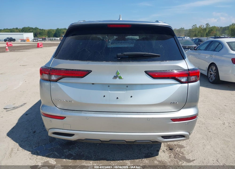 2022 MITSUBISHI OUTLANDER VIN: JA4J3VA87NZ008641