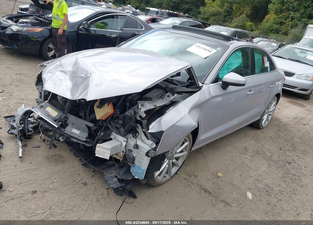2015 AUDI A3 VIN: WAUEFGFF3F1104488