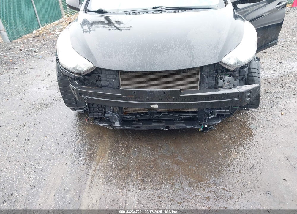 2015 HYUNDAI ELANTRA SE VIN: KMHDH4AE9FU420865