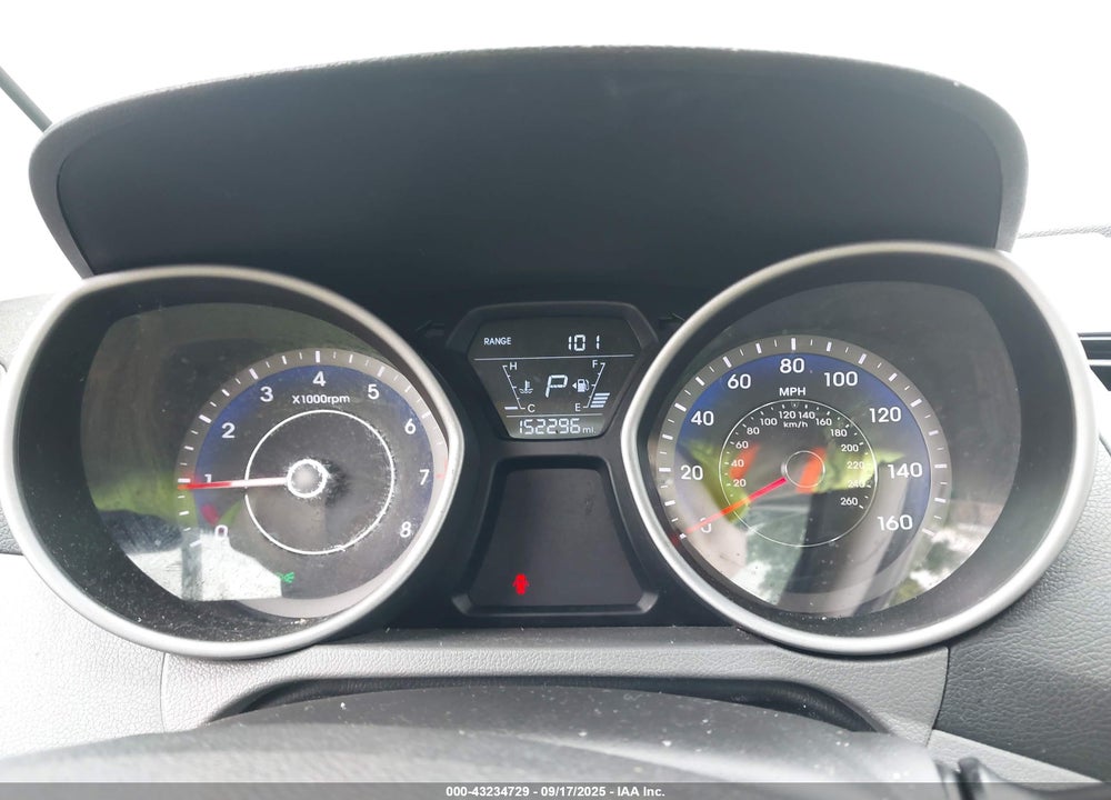 2015 HYUNDAI ELANTRA SE VIN: KMHDH4AE9FU420865