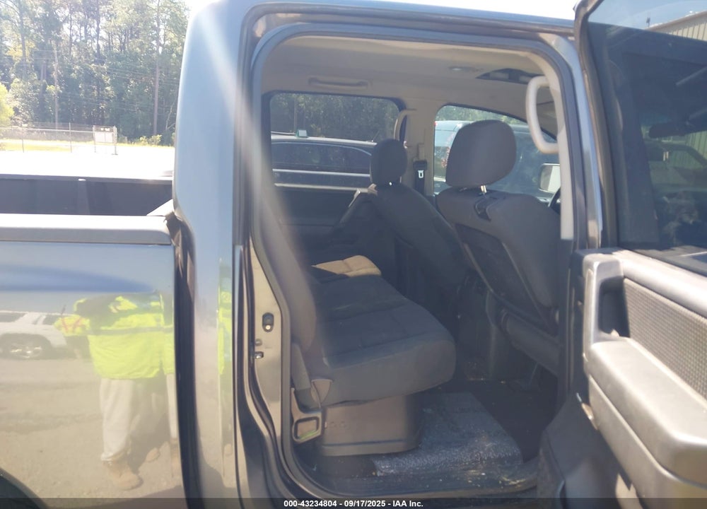 2008 NISSAN TITAN SE VIN: 1N6BA07D38N326630