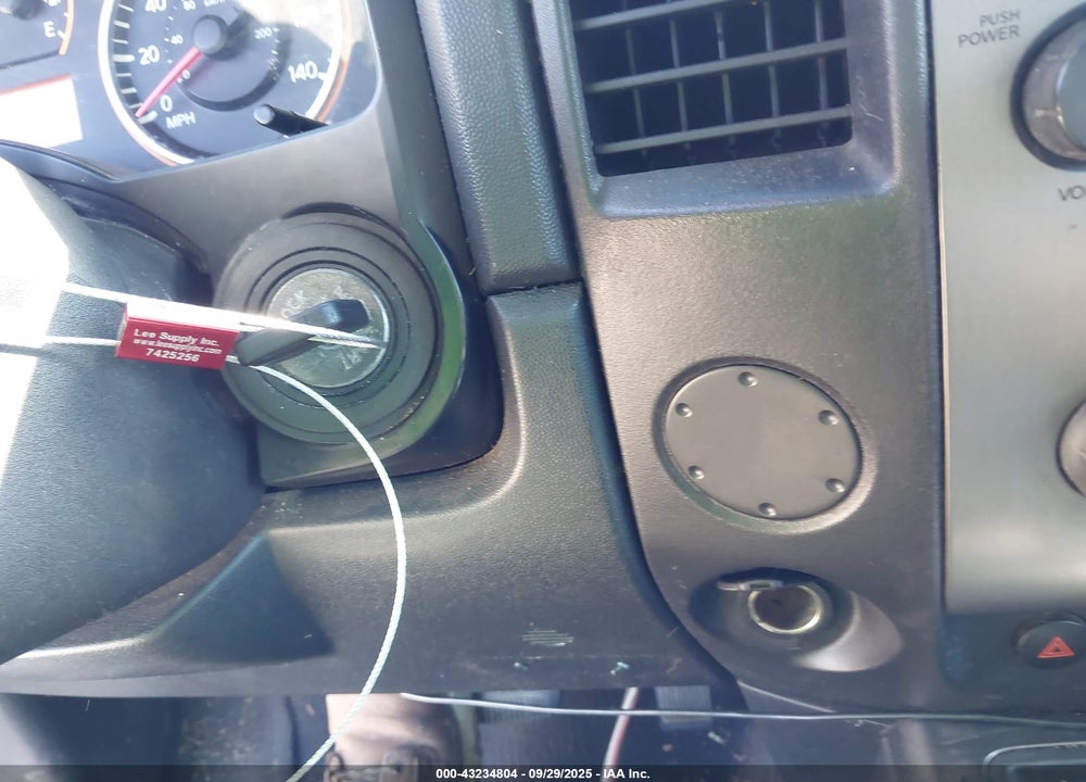 2008 NISSAN TITAN SE VIN: 1N6BA07D38N326630