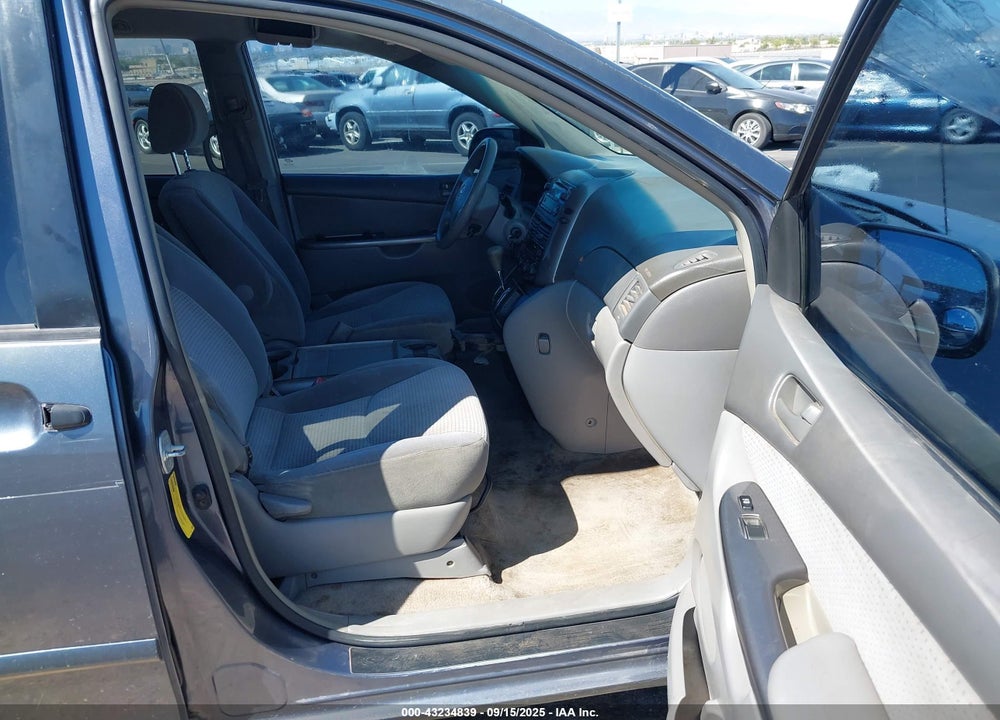 2006 TOYOTA SIENNA LE VIN: 5TDZA23C56S401426