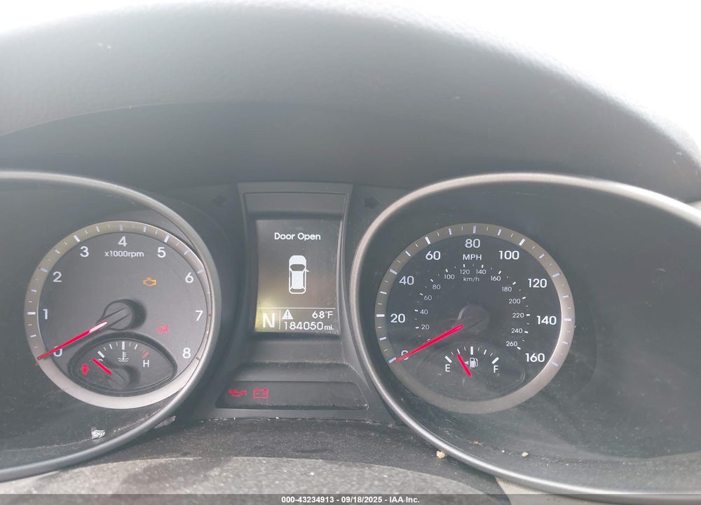 2014 HYUNDAI SANTA FE VIN: 5XYZUDLB4EG154146