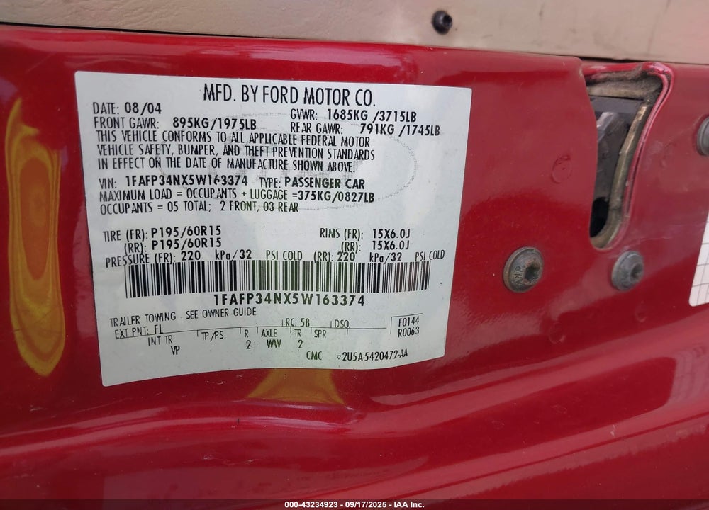 2005 FORD FOCUS ZX4 VIN: 1FAFP34NX5W163374