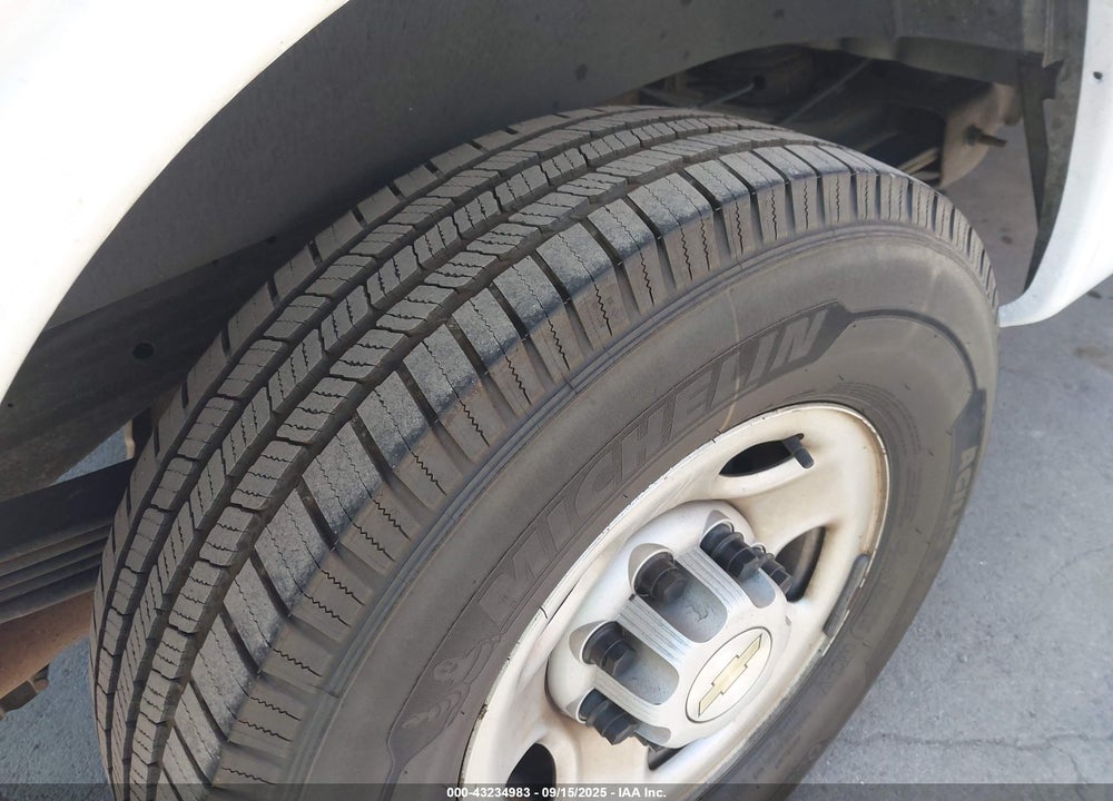 2020 CHEVROLET EXPRESS PASSENGER VIN: 1GAZGNFP7L1212812