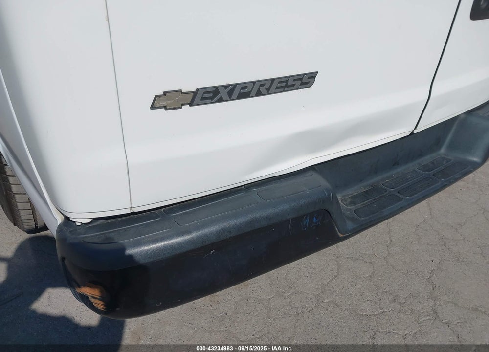 2020 CHEVROLET EXPRESS PASSENGER VIN: 1GAZGNFP7L1212812