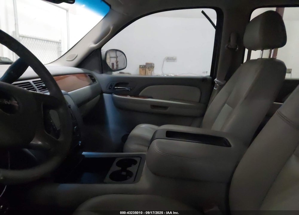 2008 GMC YUKON HYBRID VIN: 1GKFK135X8R243666