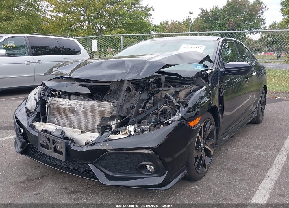 2018 HONDA CIVIC VIN: SHHFK7G40JU206507