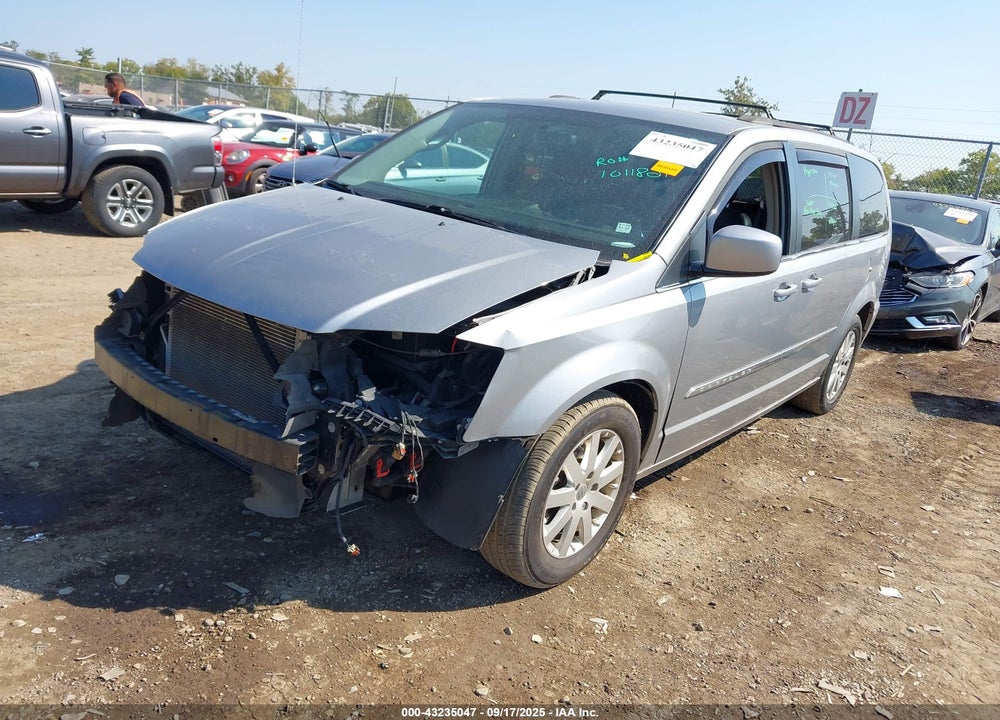 2015 CHRYSLER TOWN & COUNTRY TOURING VIN: 2C4RC1BG7FR545609