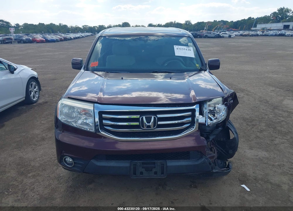 2015 HONDA PILOT VIN: 5FNYF4H40FB055252