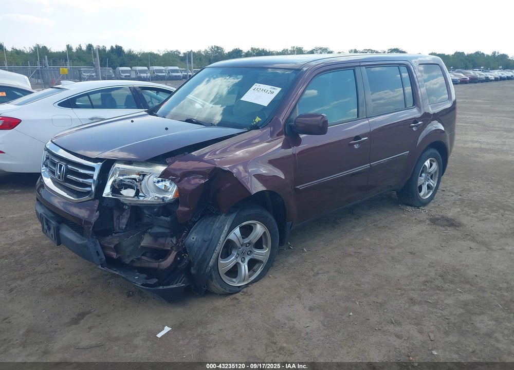 2015 HONDA PILOT VIN: 5FNYF4H40FB055252