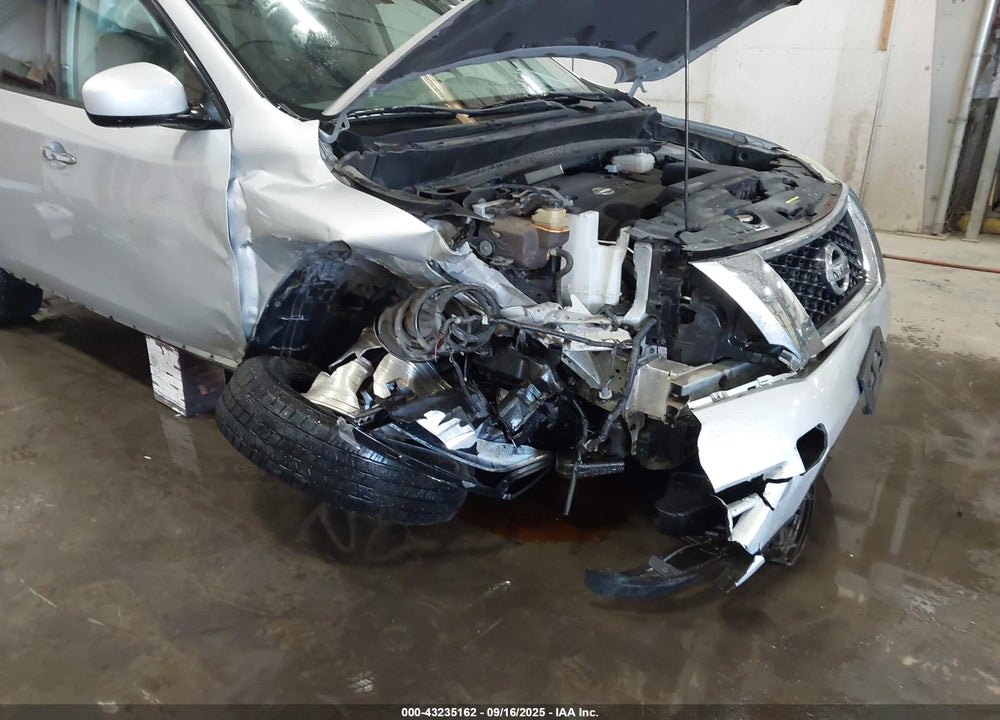 2015 NISSAN PATHFINDER VIN: 5N1AR2MN8FC722394