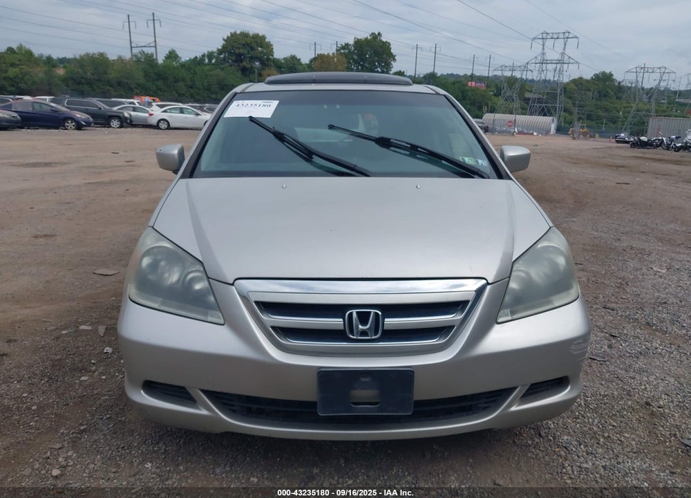 2005 HONDA ODYSSEY EX-L VIN: 5FNRL38605B424618