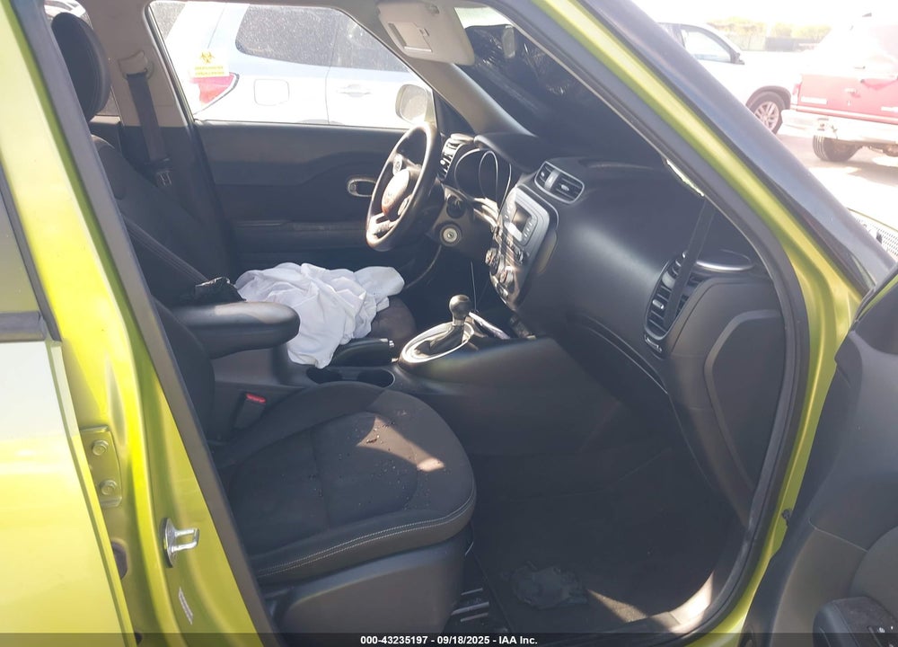 2014 KIA SOUL VIN: KNDJN2A29E7747063