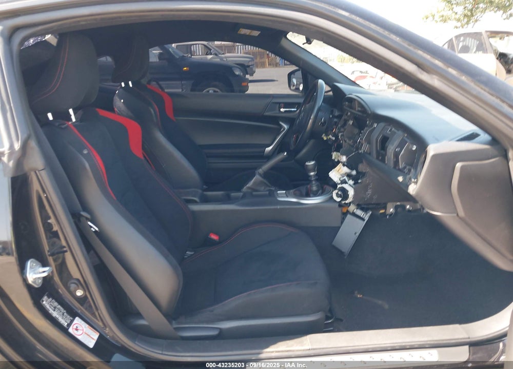 2013 SCION FR-S VIN: JF1ZNAA18D1731447
