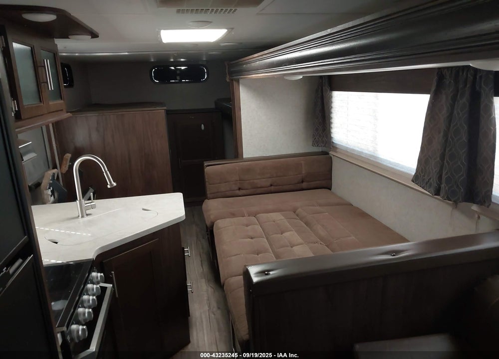 2019 UNDEFINED --- VIN: 4X4TTKE21KX137348
