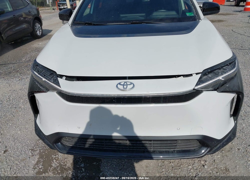 2023 TOYOTA BZ4X VIN: JTMABACA6PA015261