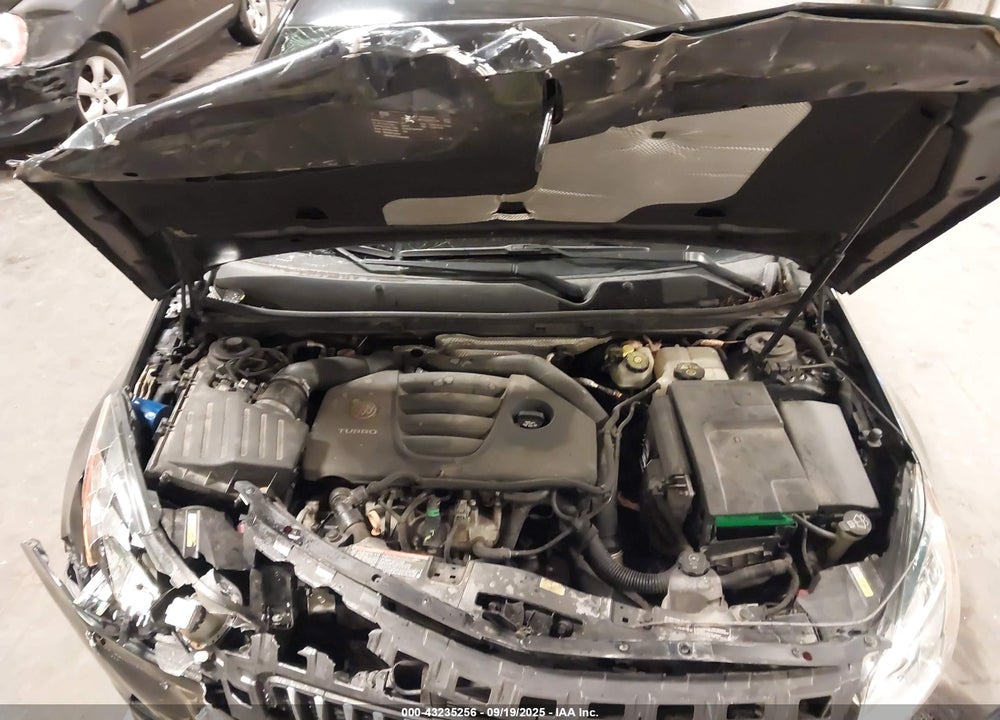 2011 BUICK REGAL VIN: W04G05GV2B1112867