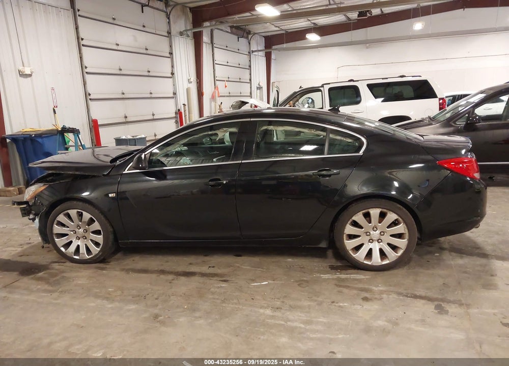 2011 BUICK REGAL VIN: W04G05GV2B1112867