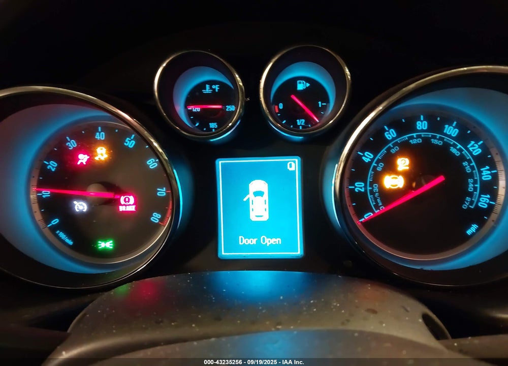 2011 BUICK REGAL VIN: W04G05GV2B1112867