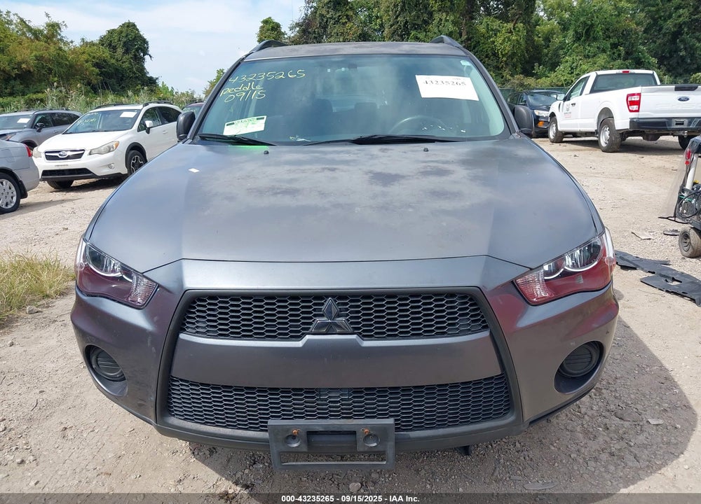 2010 MITSUBISHI OUTLANDER ES VIN: JA4AS2AW2AZ004037