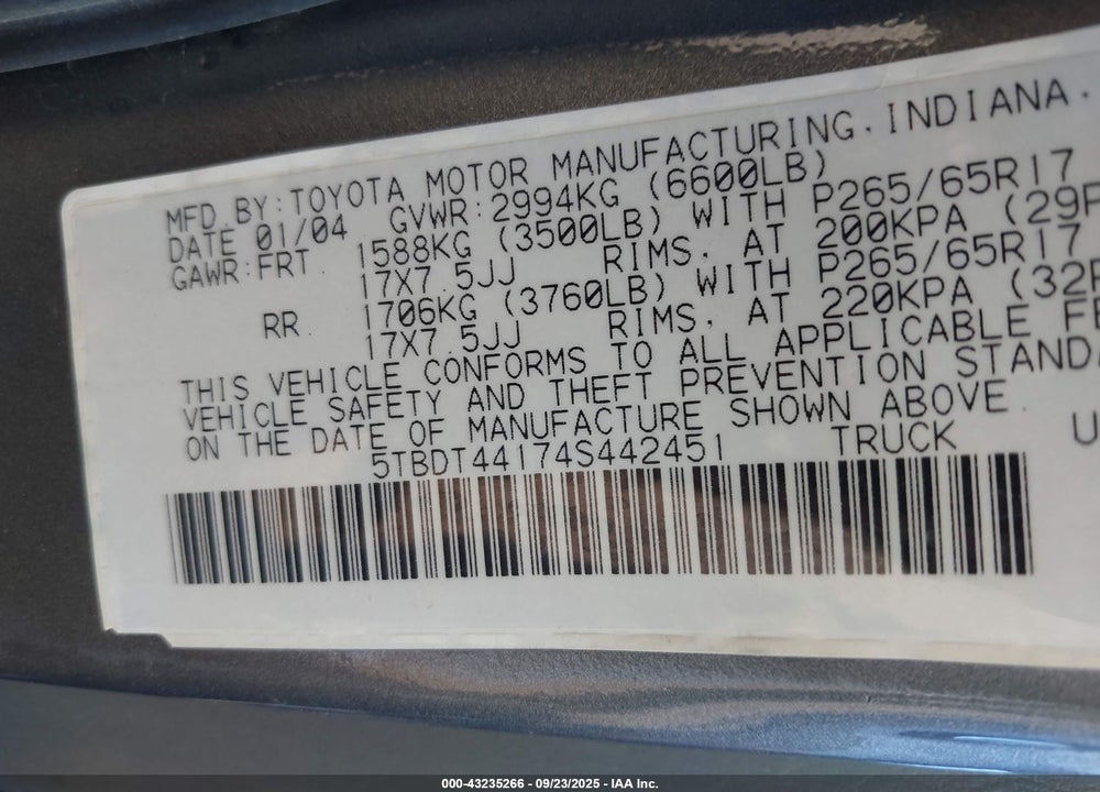 2004 TOYOTA TUNDRA SR5 V8 VIN: 5TBDT44174S442451