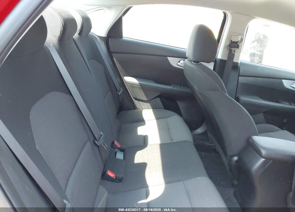 2024 KIA FORTE VIN: 3KPF24AD5RE732822