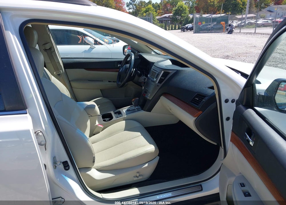 2014 SUBARU OUTBACK VIN: 4S4BRCLC9E3249212