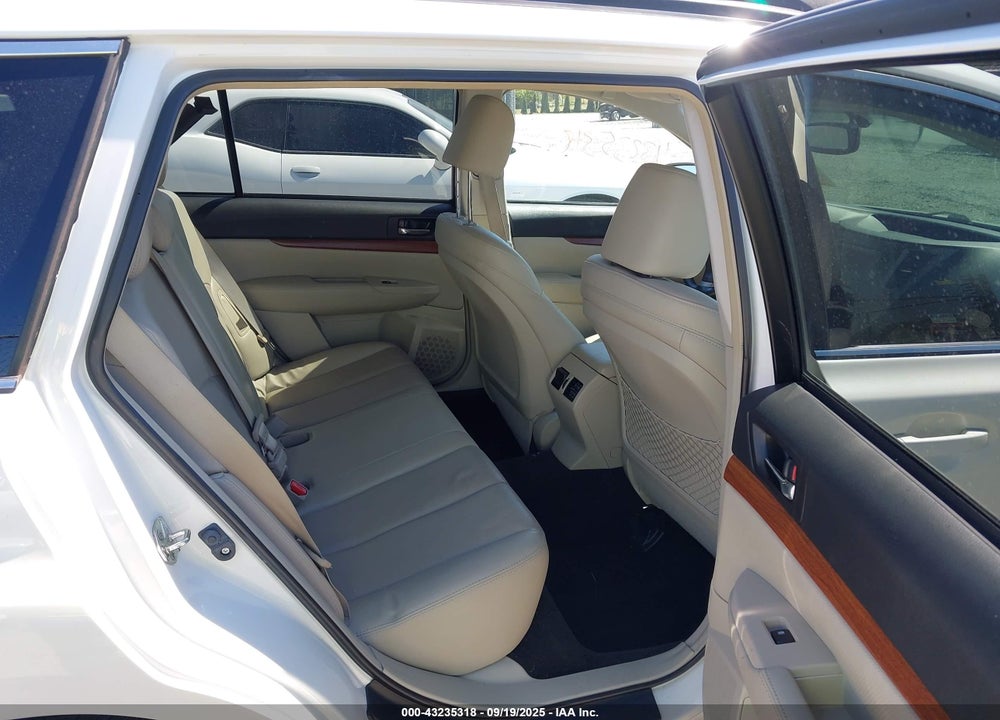 2014 SUBARU OUTBACK VIN: 4S4BRCLC9E3249212