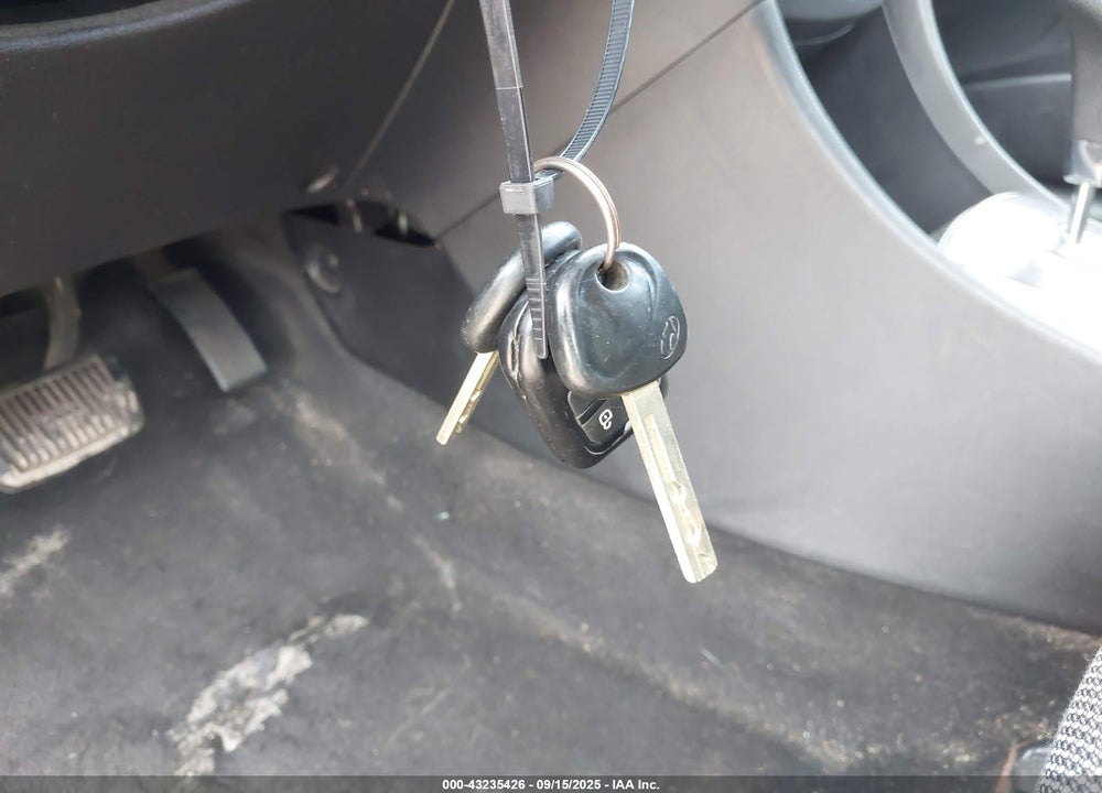 2014 HYUNDAI ACCENT VIN: KMHCT5AE2EU142549