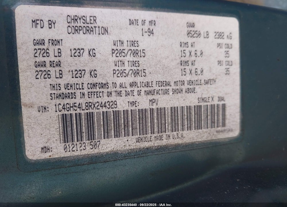 1994 CHRYSLER TOWN & COUNTRY VIN: 1C4GH54L8RX244329