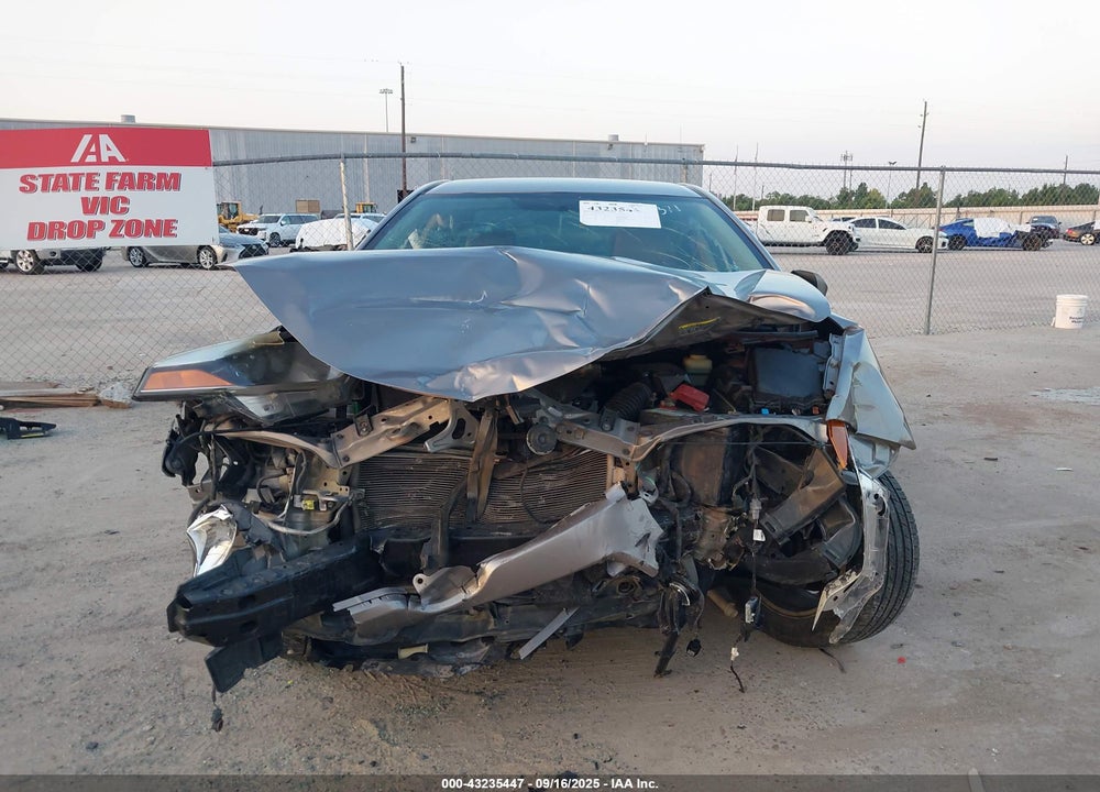 2016 TOYOTA COROLLA LE PLUS VIN: 5YFBURHE2GP376362