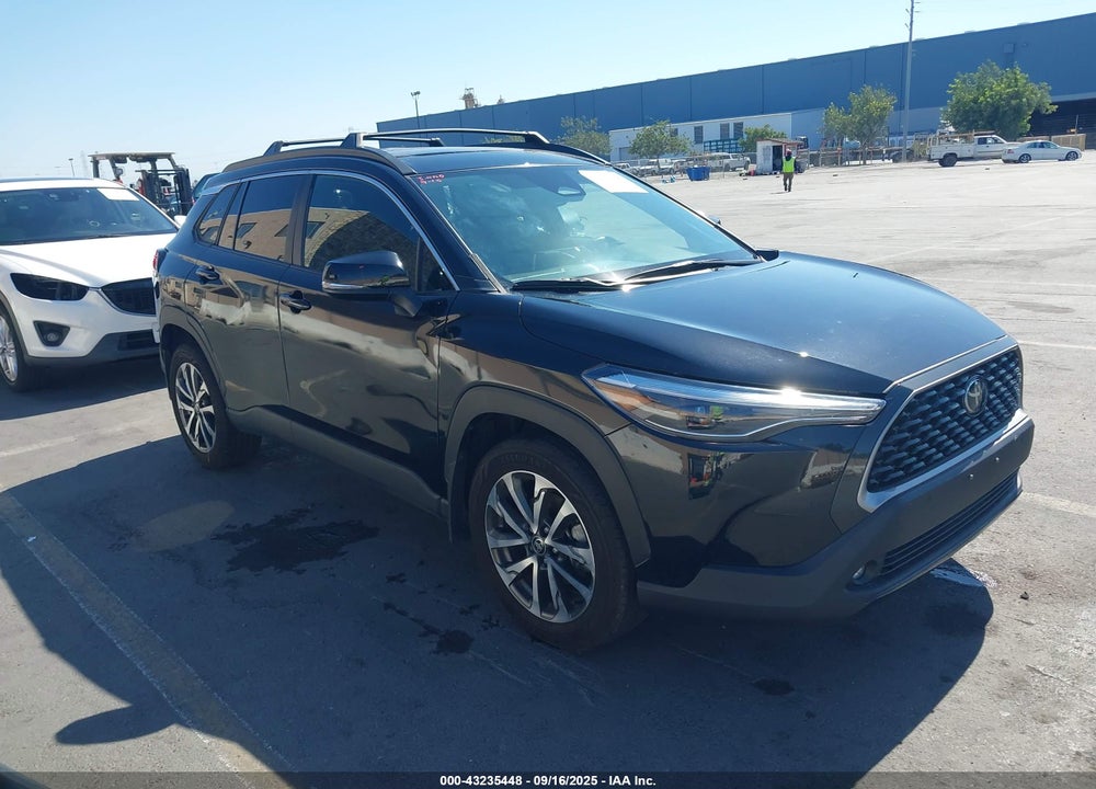 2024 TOYOTA COROLLA CROSS XLE VIN: 7MUDAAAG8RV075061